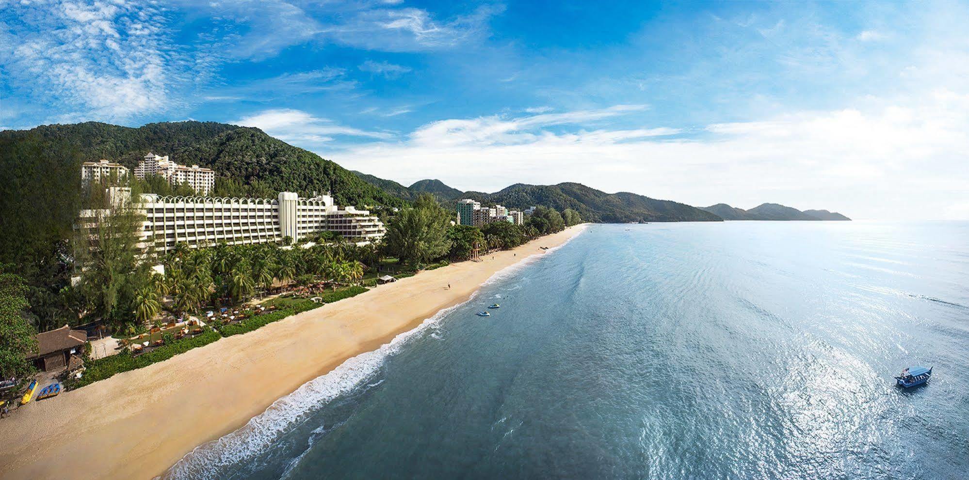 فندق منتجع بارك رويال بينانغ باتو فيرينغي المظهر الخارجي الصورة The Strand, Port Douglas